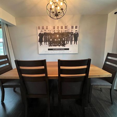 Curly'S Quarters Villa Green Bay Ngoại thất bức ảnh